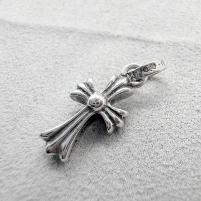 Chrome Hearts Cross Baby Fat Charm "Silver"