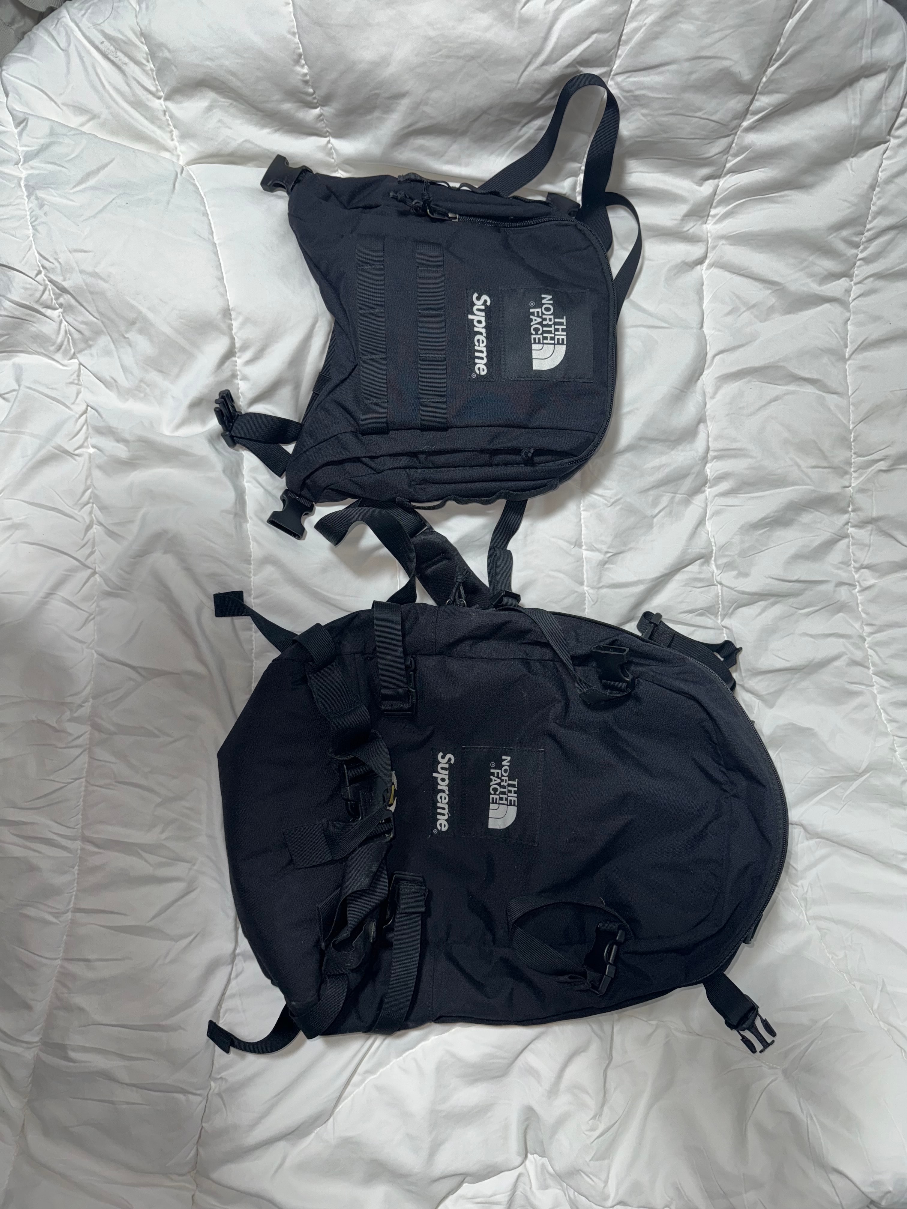Supreme x The North Face RTG Backpack. 35L 