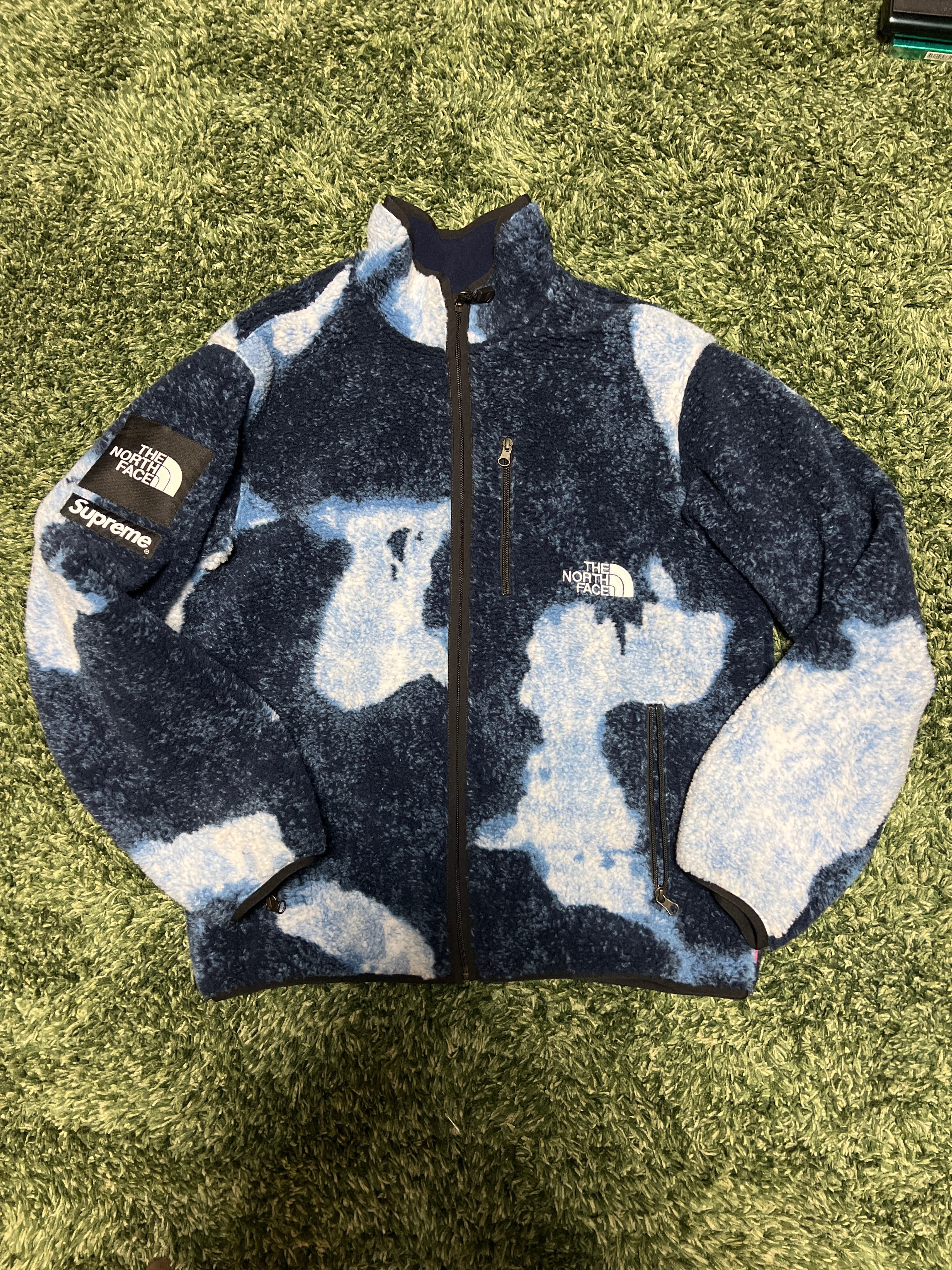 Supreme x The North Face Bleached Denim Print Fleece Jacket "Indigo"