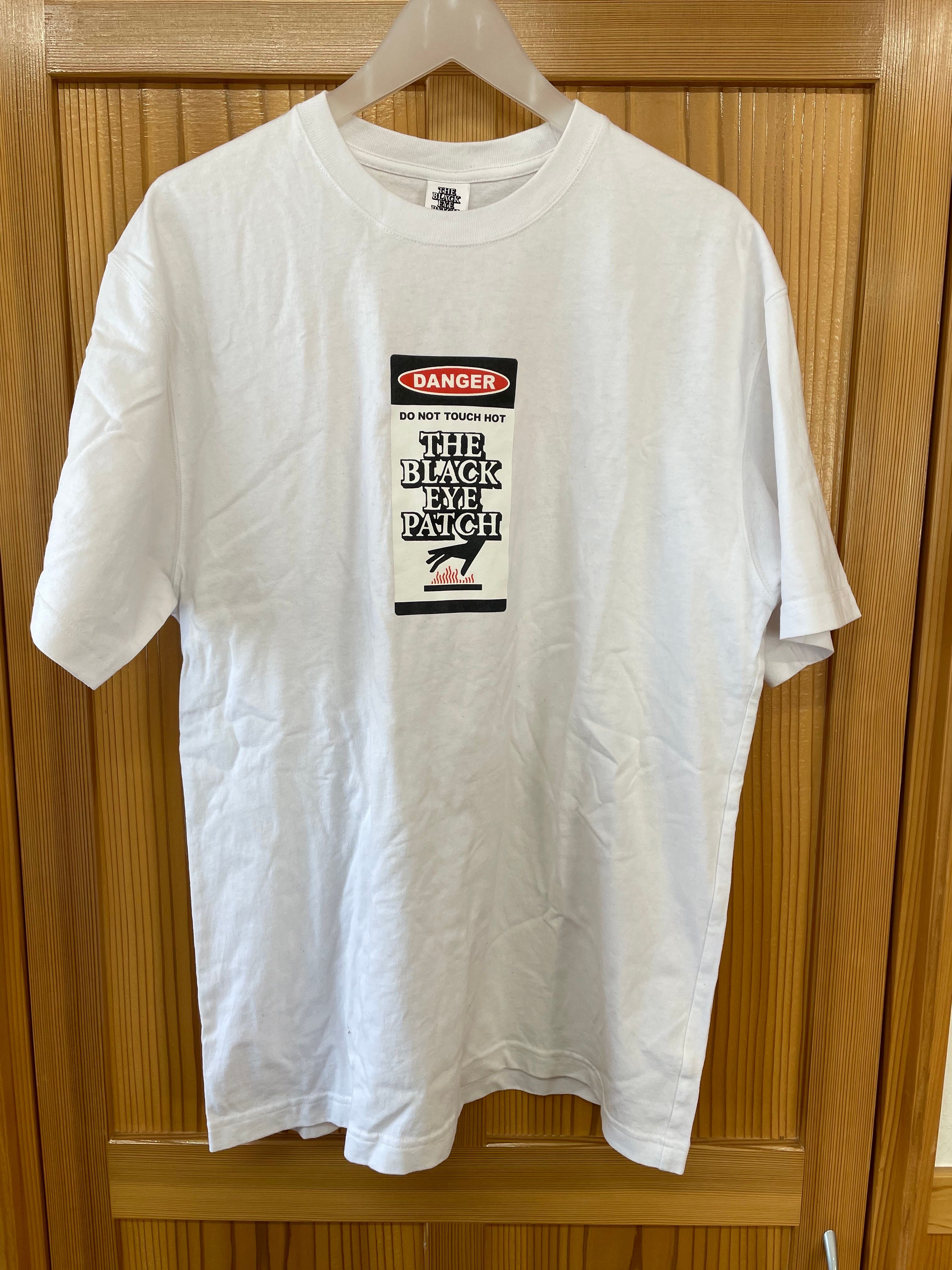 Black Eye Patch Danger Hot Label Tee "White"