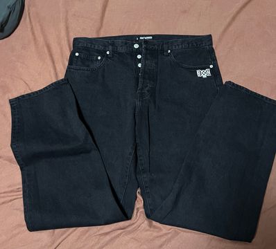 Supreme Bounty Hunter Regular Jeans "Washed Black"