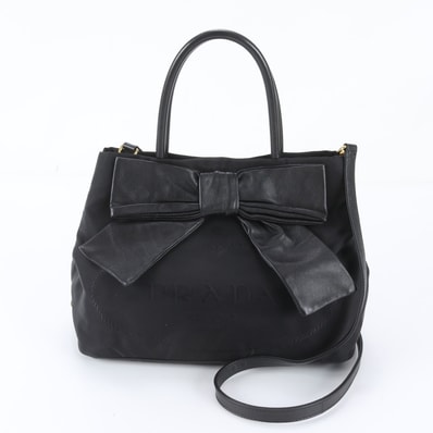 ■極美品 プラダ リボン モチーフ トライアングルロゴショルダーバッグ
