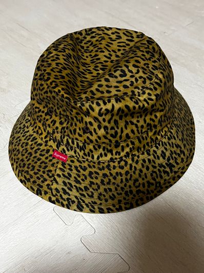 Supreme Barbour Waxed Cotton Crusher "Leopard"