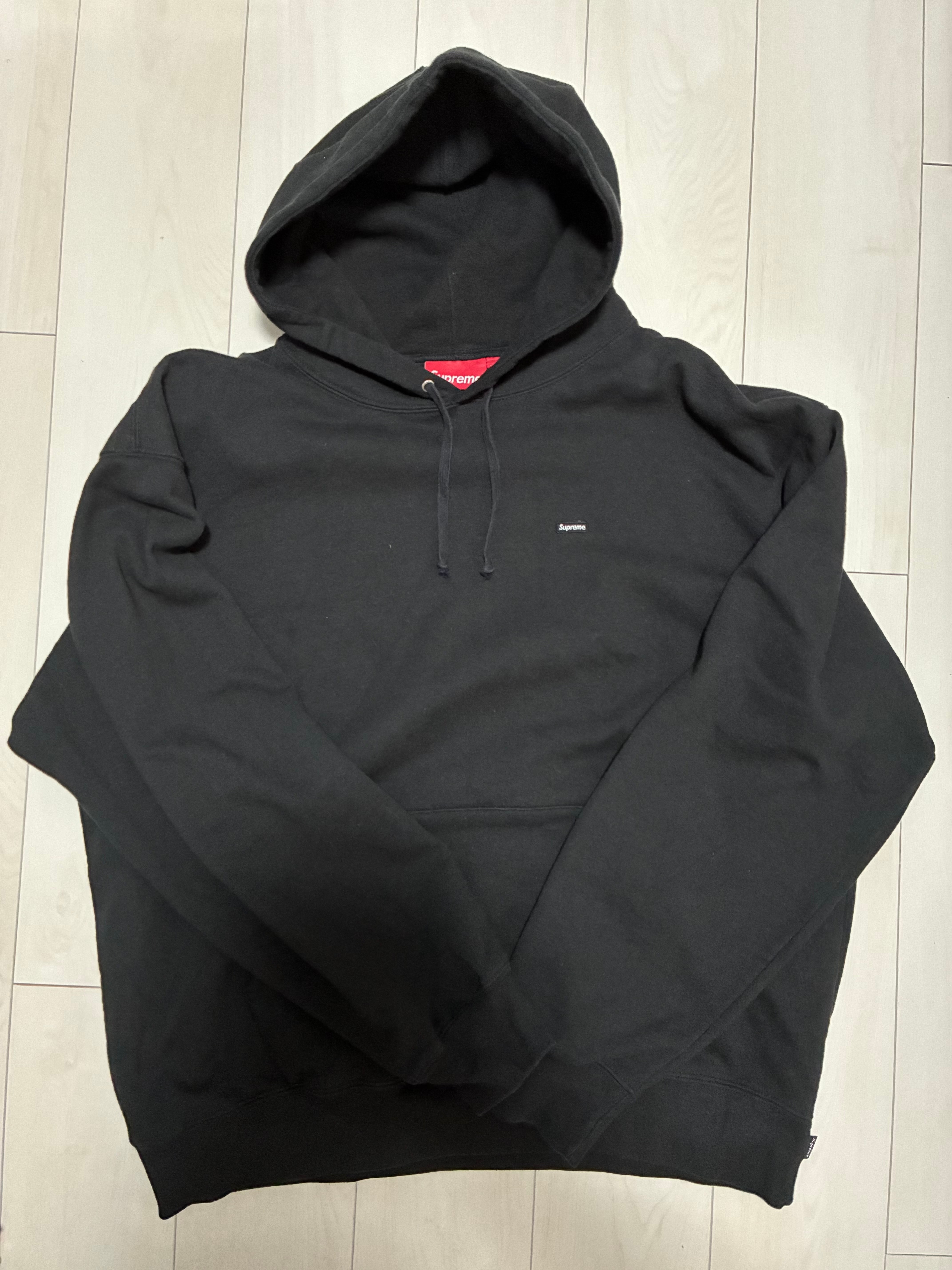 Supreme Small Box Hooded Sweatshirt "Black"