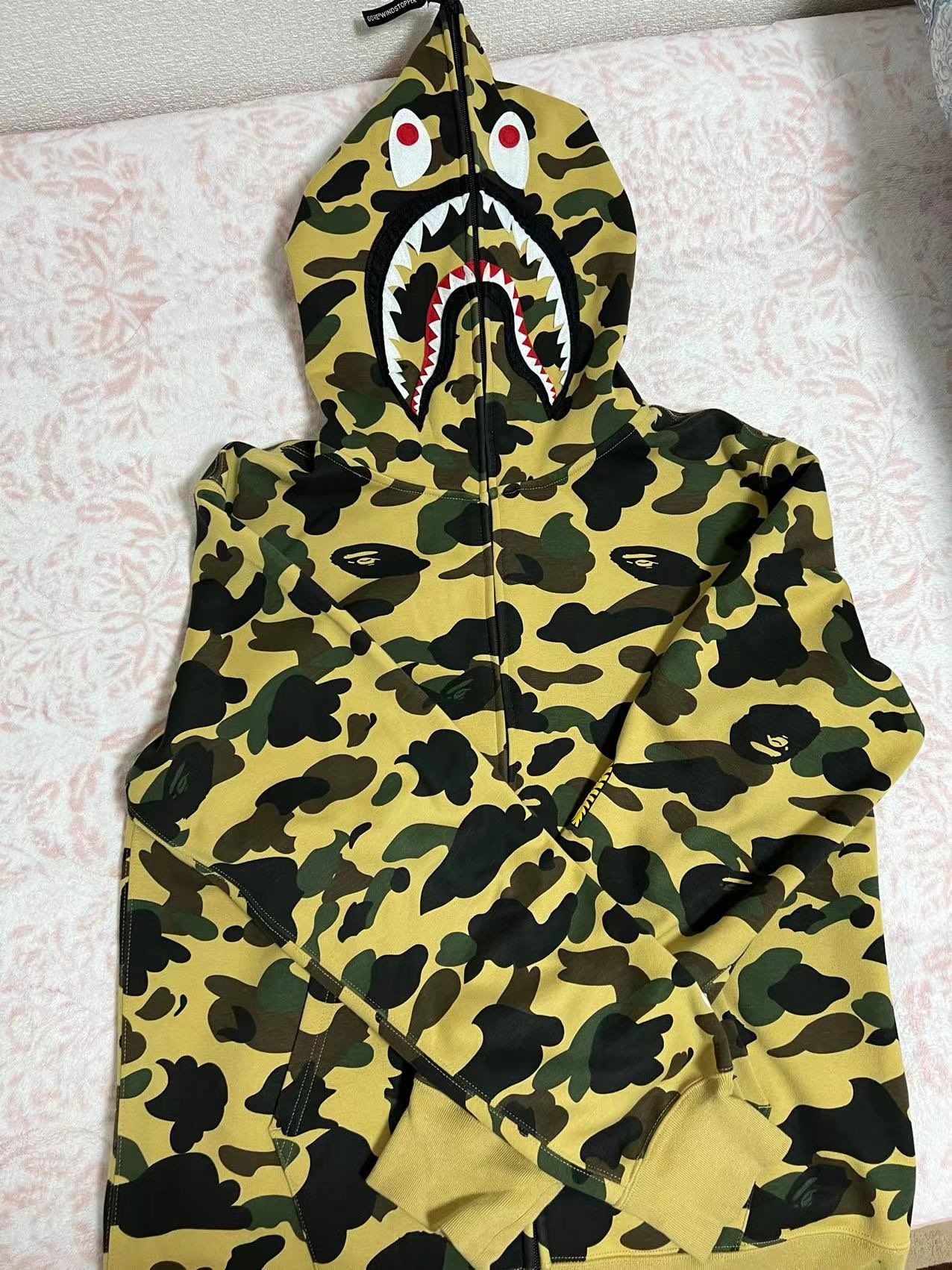A BATHING APE 1st Camo PONR Shark Full Zip Hoodie "Yellow"