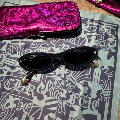 新品未使用 CHROME HEARTS クロムハーツ TART サングラス ネイビー 51-20-143