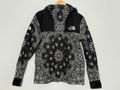 Supreme The North Face Bandana Mountain Parka "Black"