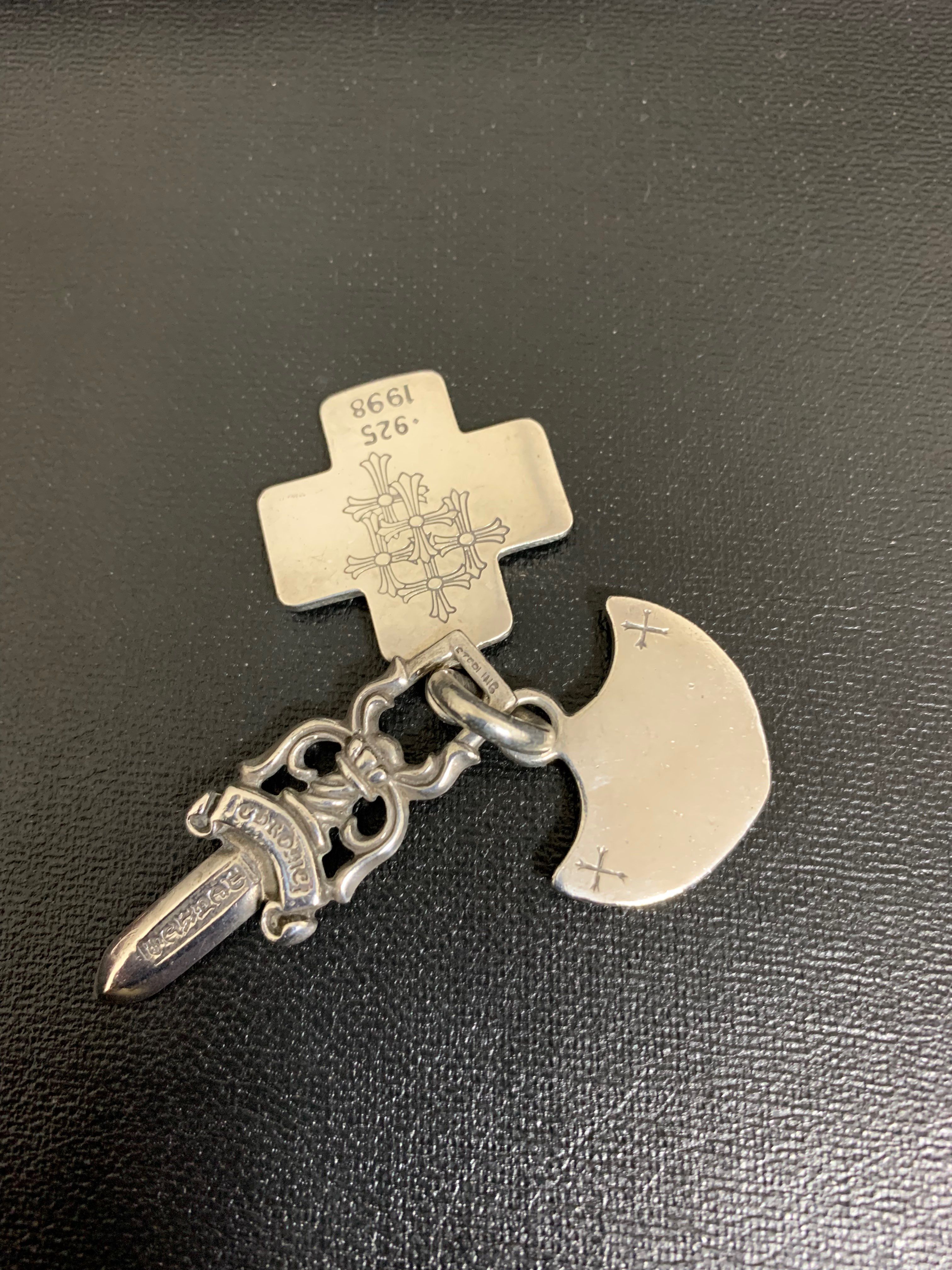 Chrome Hearts 3 Trinket Pendant "Silver"