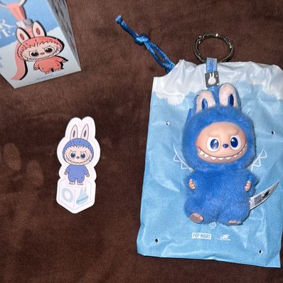 POP MART THE MONSTERS (LABUBU) Pin for Love Series-Vinyl Plush Pendant (N-Z) O