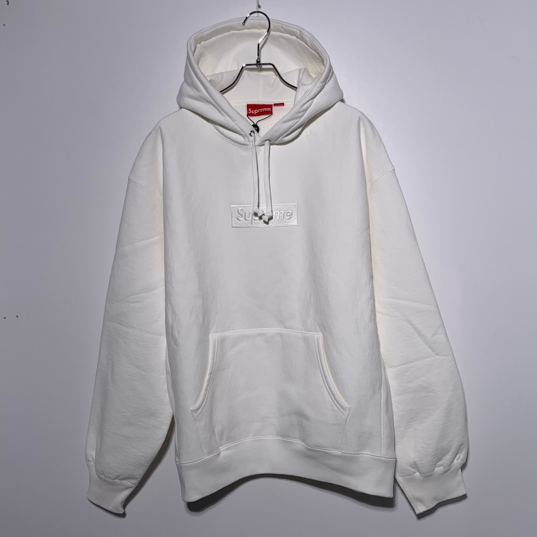 Supreme Box Logo Hooded Sweatshirt "White" (23FW)