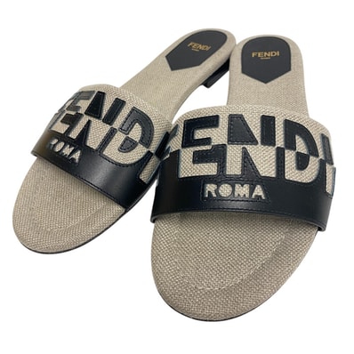 フェンディ FENDI サンダル シグネチャー スライドサンダル ブラック