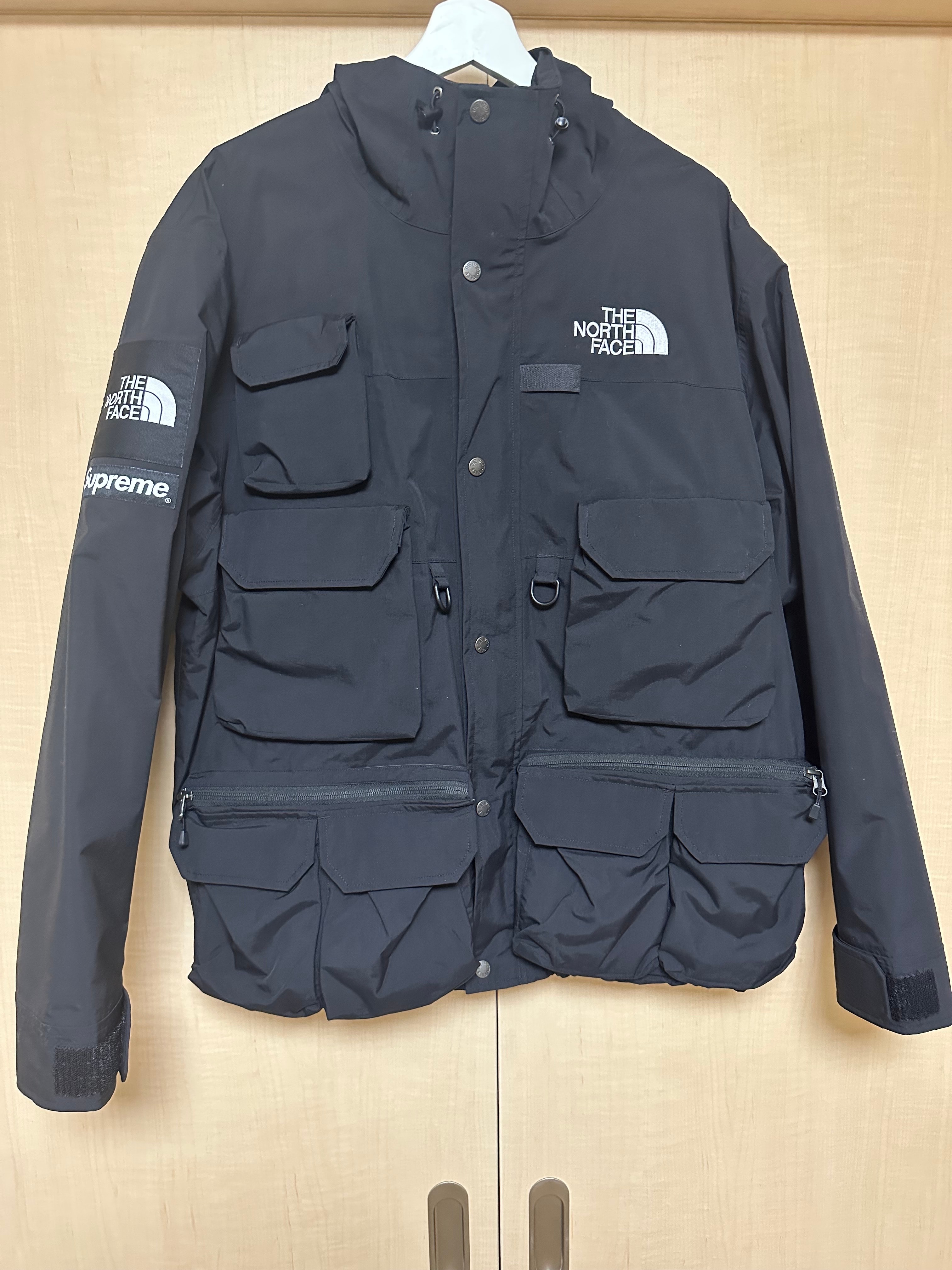 Supreme x The North Face Cargo Jacket "Black"