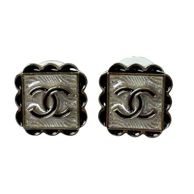 美品 シャネル CHANEL スクエアココマーク ピアス GP C24B レディース