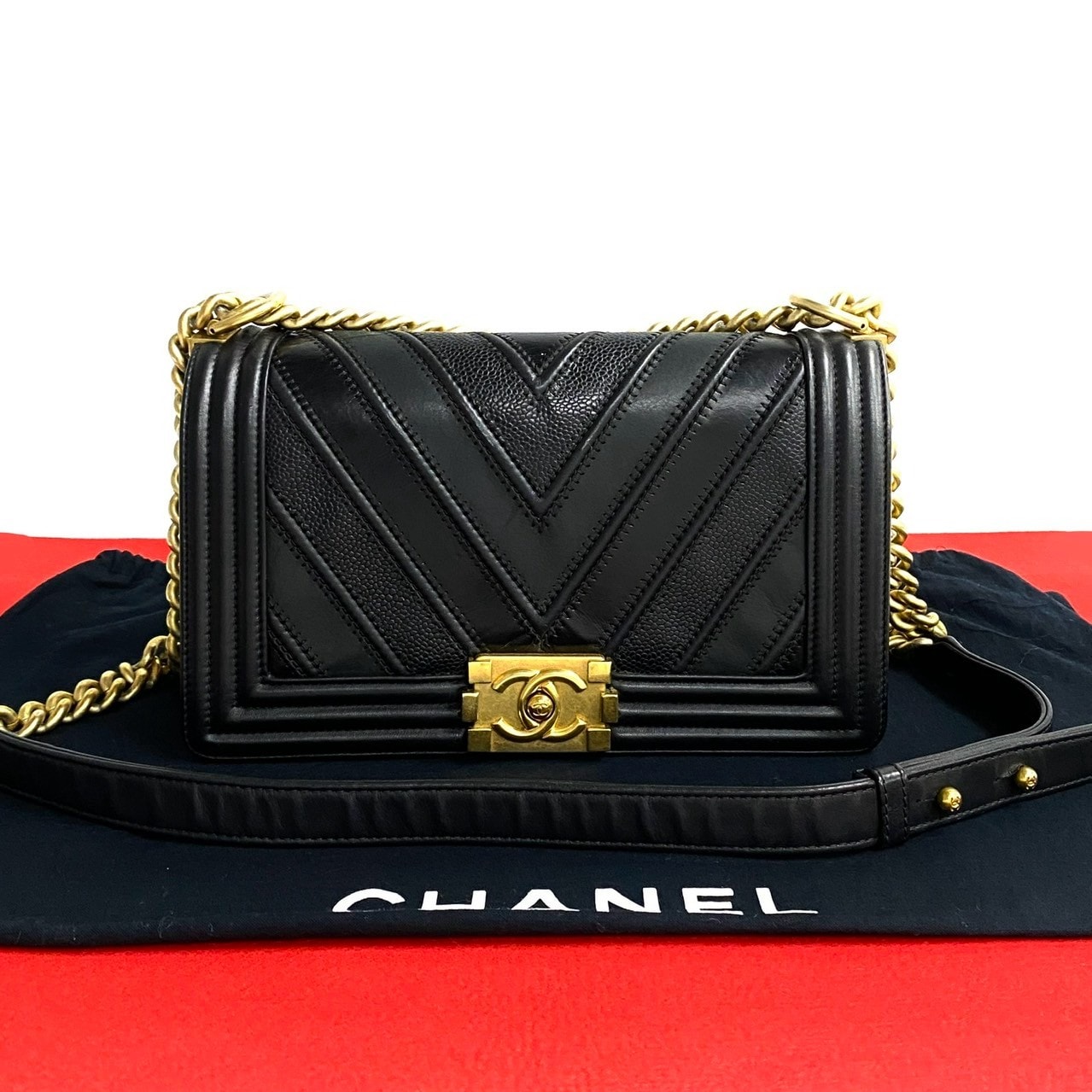 CHANEL シャネル ボーイシャネル レザー ショルダーバッグ ブラック
 j54-5