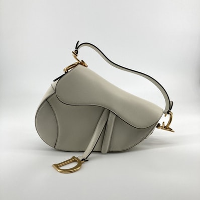 Christian Dior(クリスチャンディオール) サドルフラップ ゴールドDストラップ レザー ハンドバッグ ホワイト×ゴールド