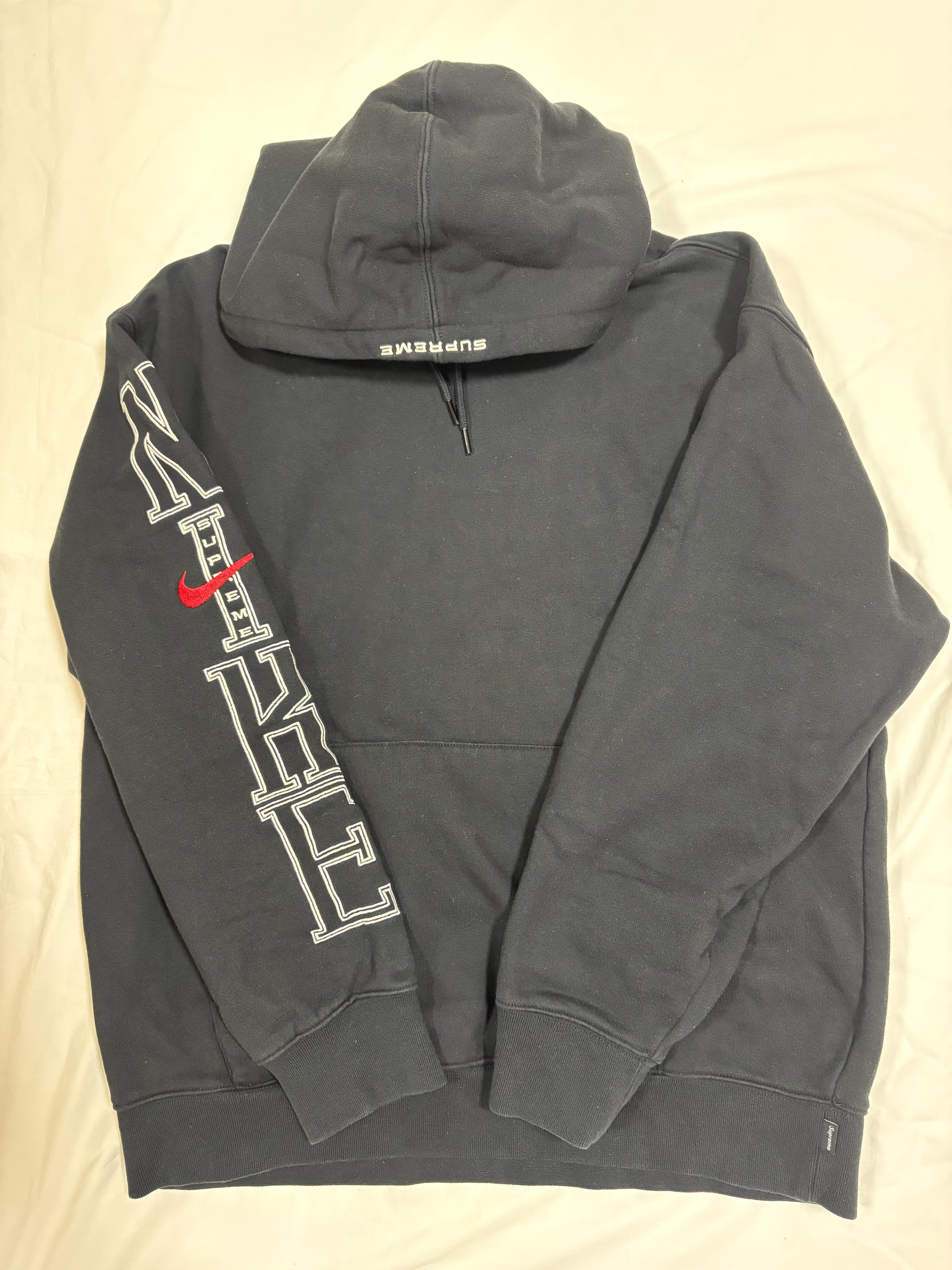 Supreme x Nike Hooded Sweatshirt "Black"