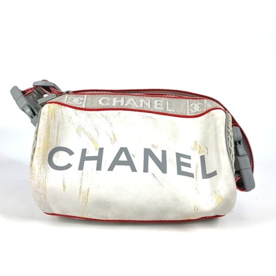 シャネル CHANEL ロゴ ミニ スポーツ カバン 筒型 肩掛け ポーチ ショルダーバッグ ナイロン ホワイト