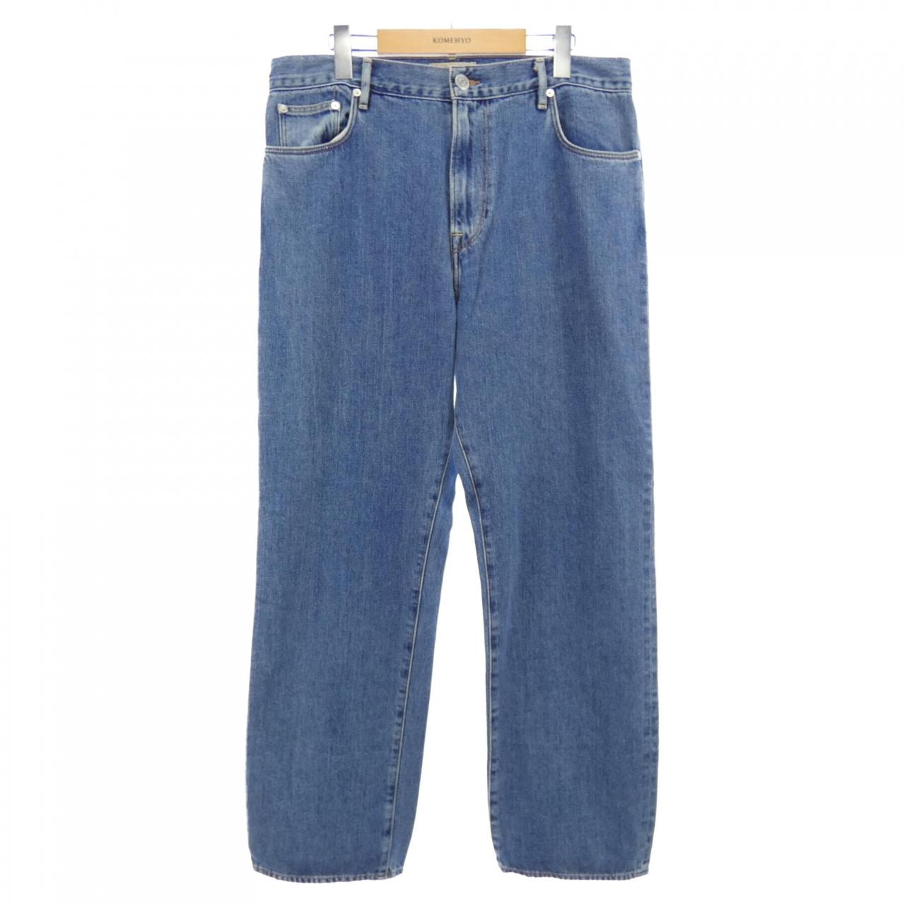 バーバリー BURBERRY ジーンズ