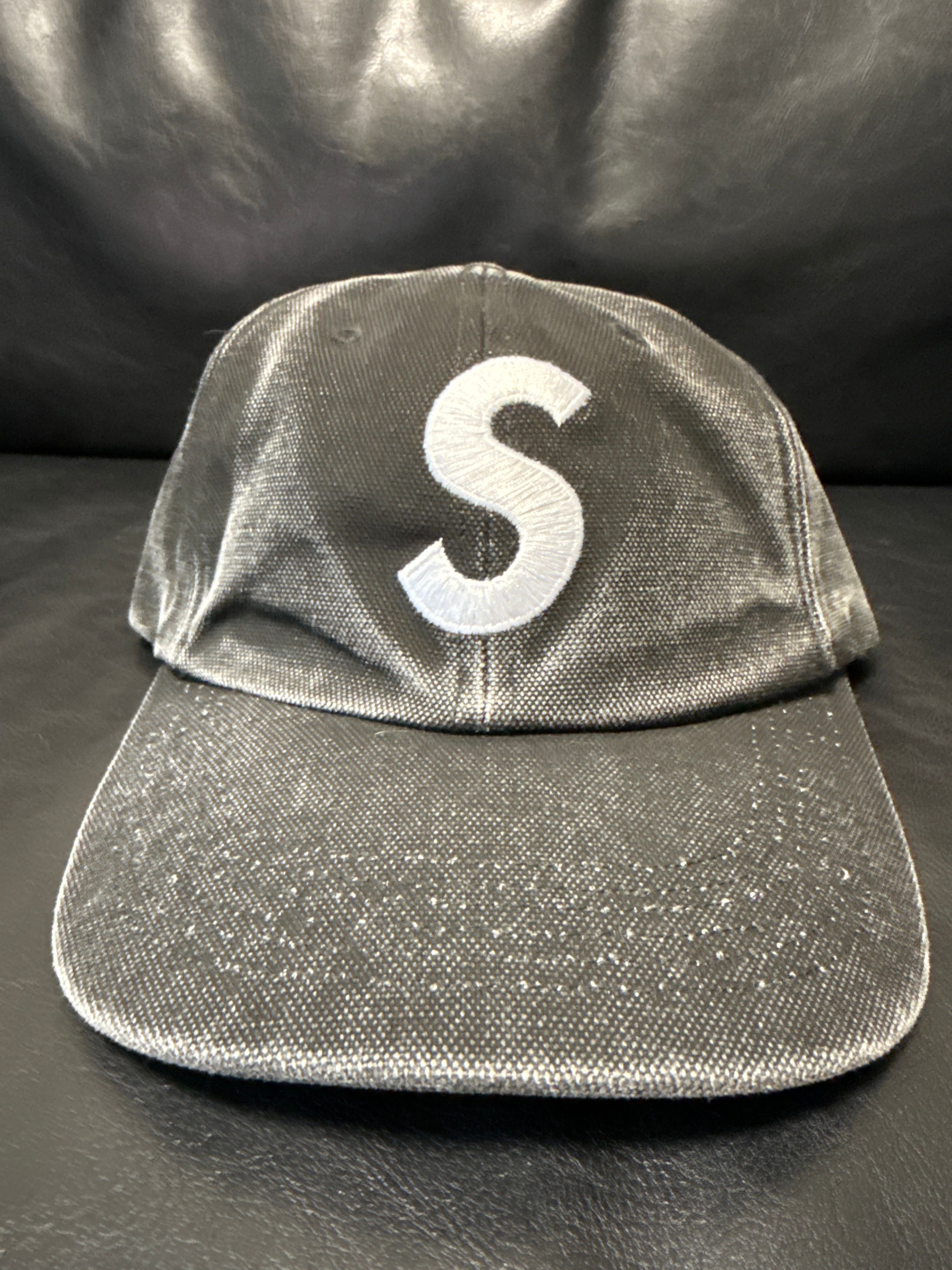 Supreme Pigment S Logo 6-Panel "Black"