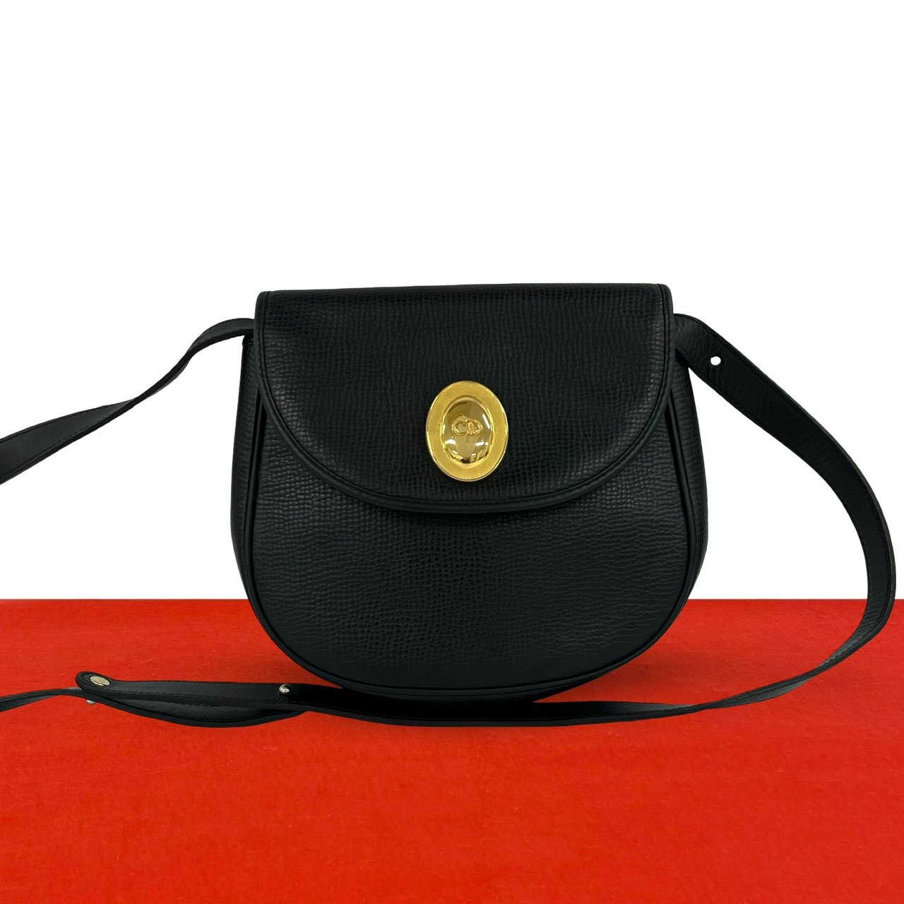 Christian Dior ディオール CD ロゴ 金具 レザー ショルダーバッグ ブラック
 94363