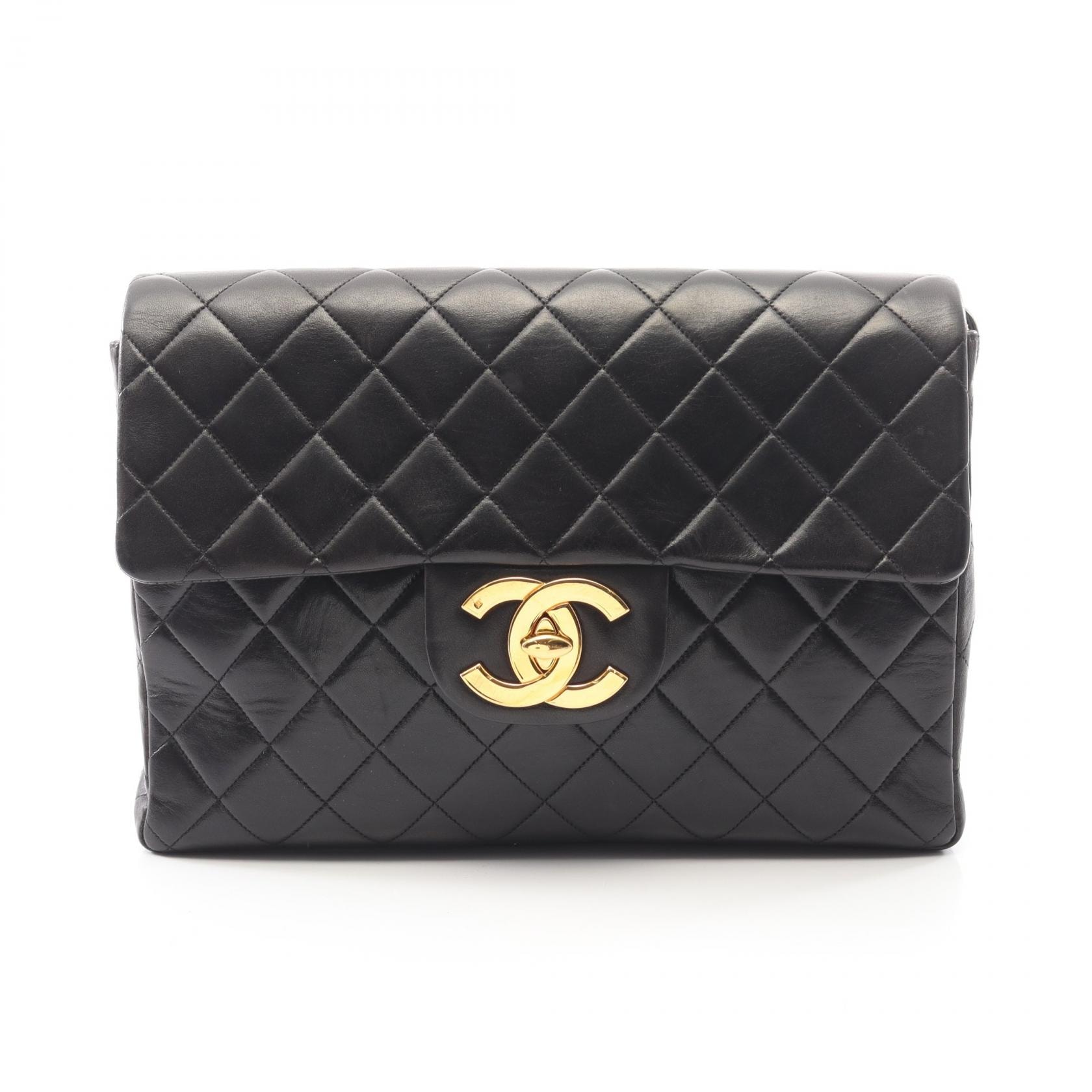 シャネル CHANEL マトラッセ リュックサック バックパック バッグ ラムスキン(羊革) レディース ブラック系 【中古】