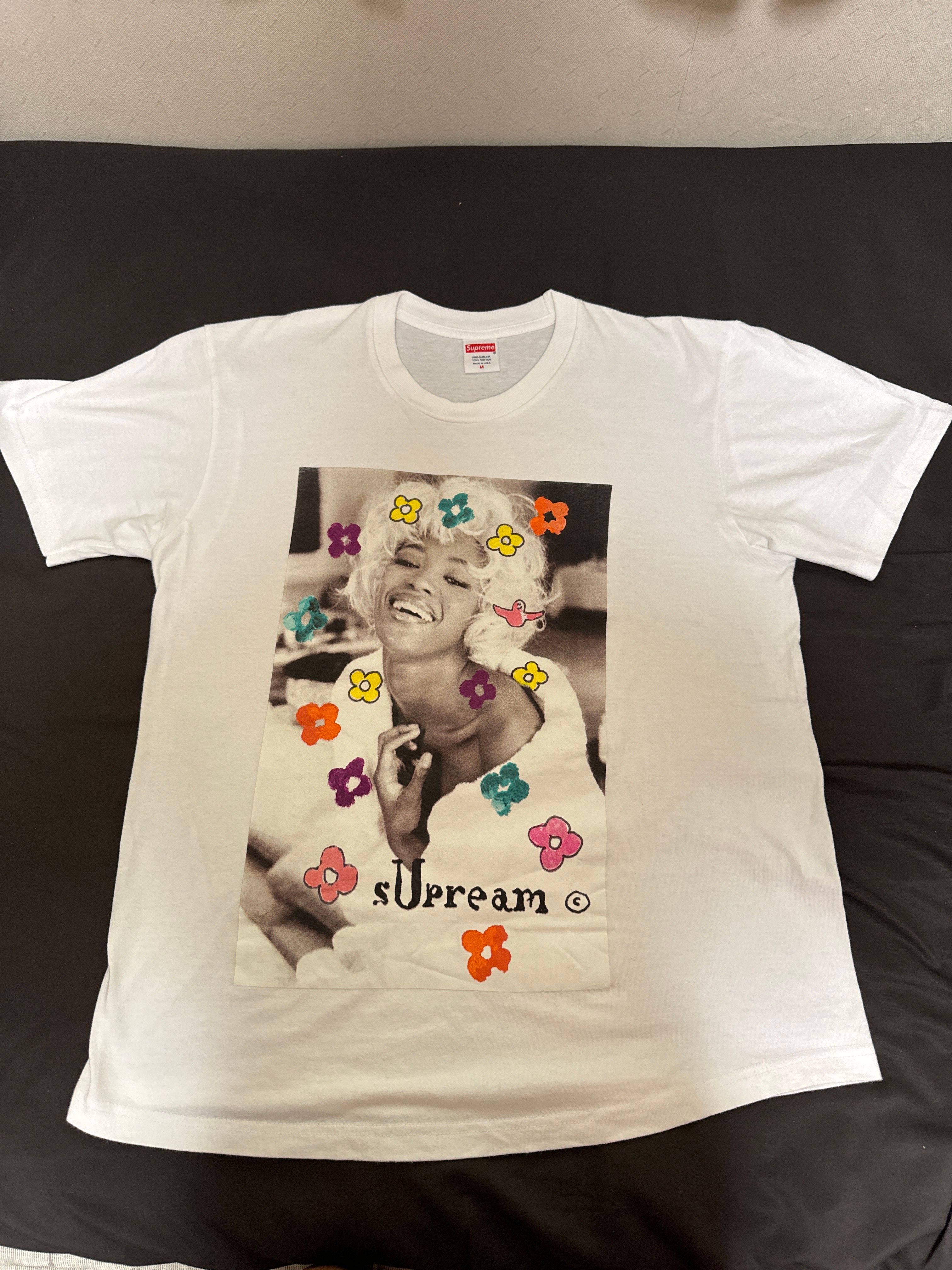 Supreme Naomi Tee "White"