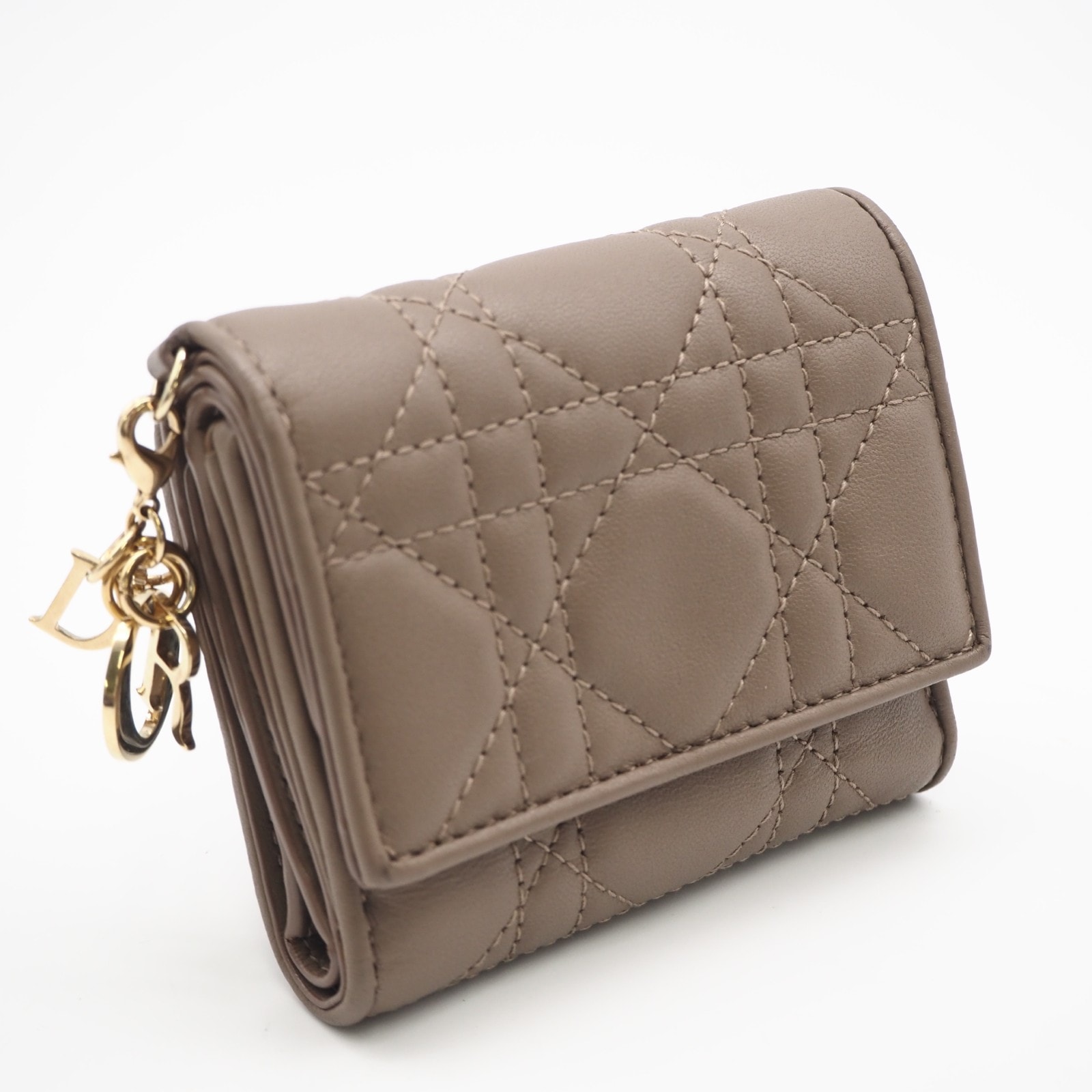 美品 Christian Dior クリスチャンディオール カナージュ ラムスキン Lady Dior Lotus ウォレット S0181ONMJ 三つ折り財布 ベージュ ラムスキン レディース