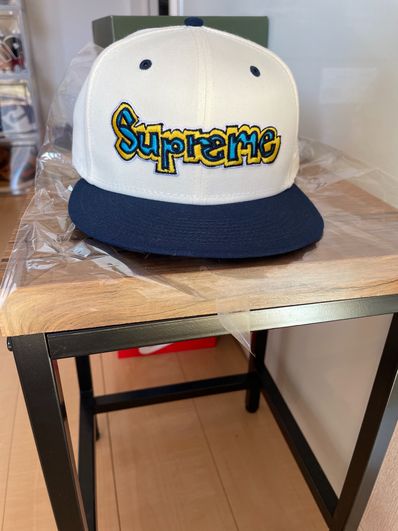 Supreme Gonz Logo New Era® "Natural"