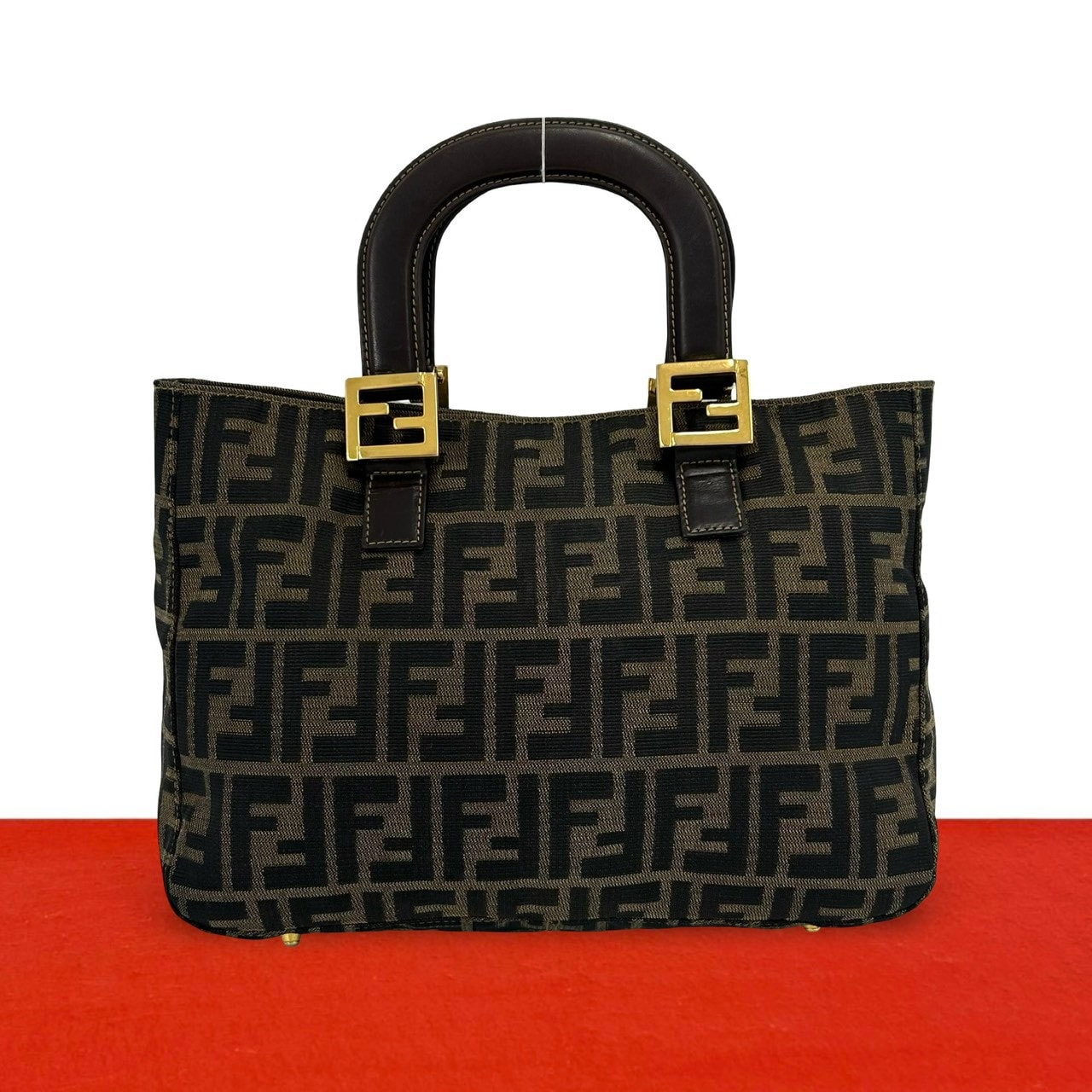 FENDI フェンディ ズッカ FF 柄 ロゴ 金具 キャンバス レザー ハンドバッグ ブラウン
548-1