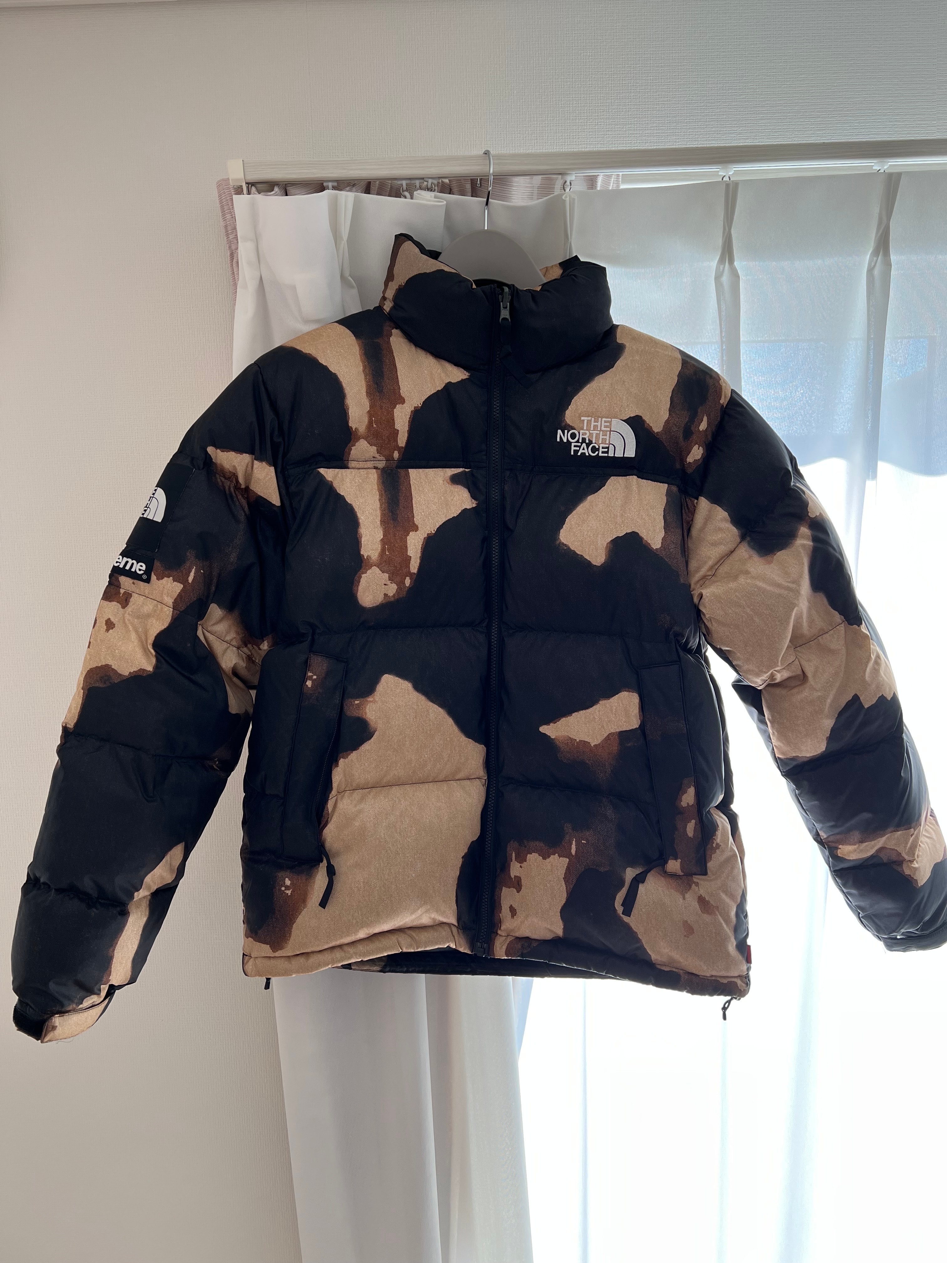 Supreme x The North Face Bleached Denim Print Nuptse Jacket "Black"