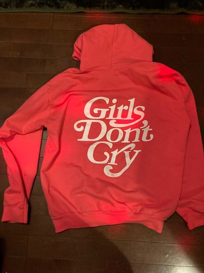 早い者勝ち!ガールズドントクライ パーカー