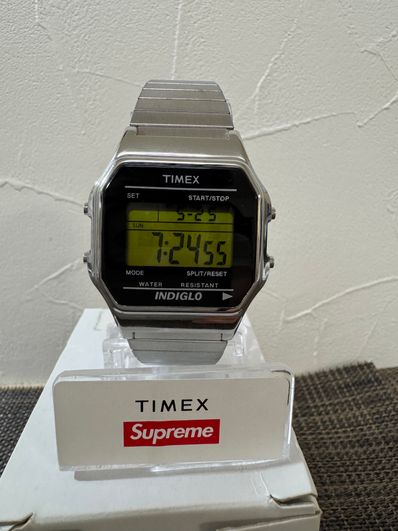 Supreme / Timex® Digital Watch "Silver"