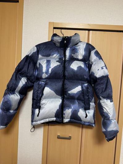 Supreme x The North Face Bleached Denim Print Nuptse Jacket "Indigo"