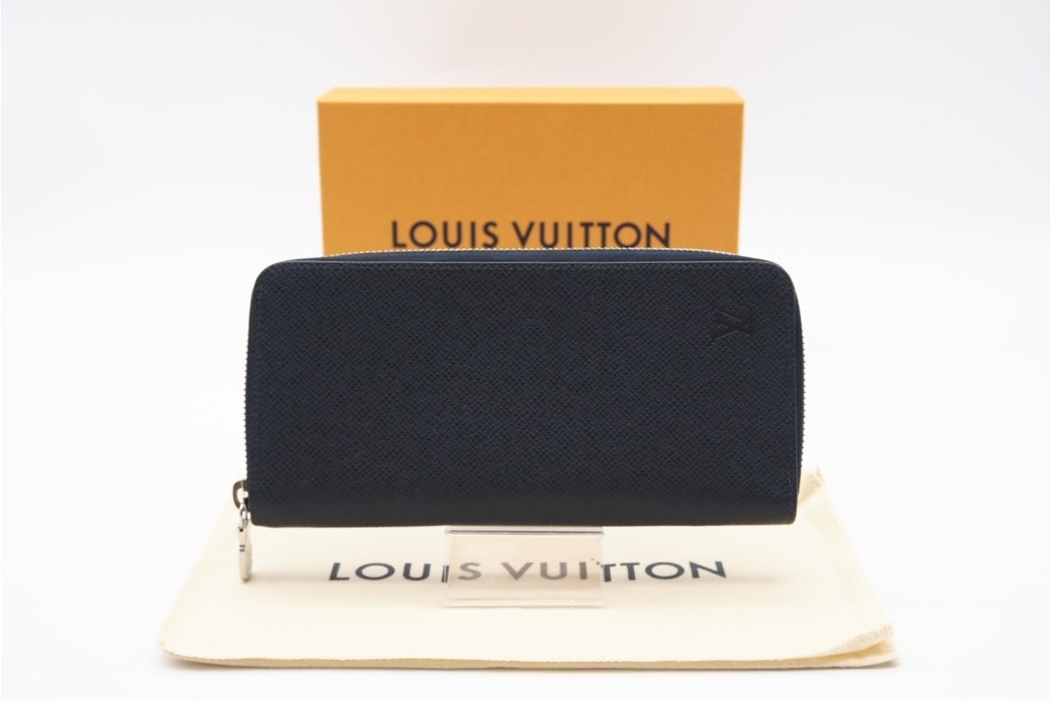 美品 LOUIS VUITTON ルイ・ヴィトン タイガ ジッピーウォレット ヴェルティカル ブルーマリーヌ M30510 長財布 ネイビー カーフレザー メンズ