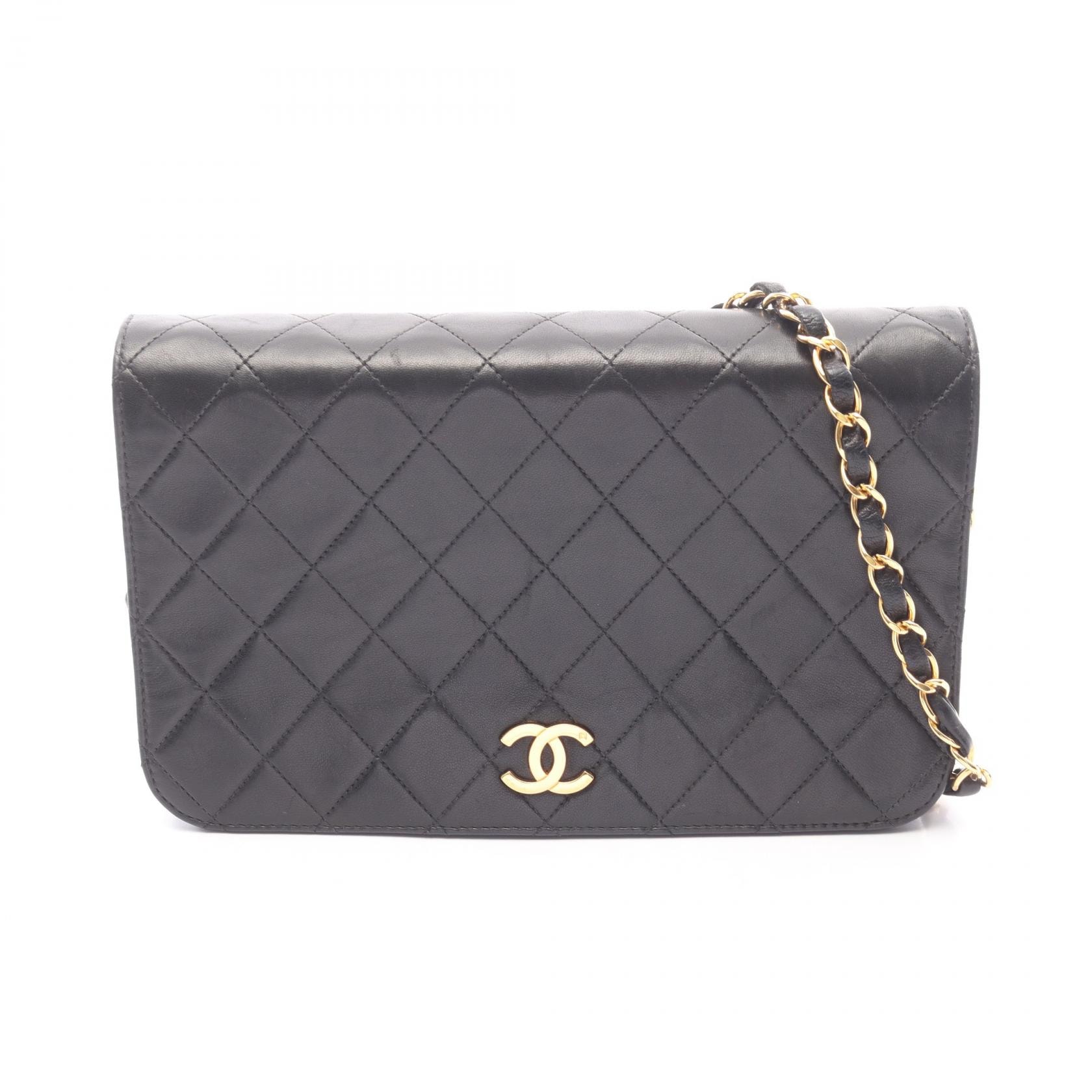 シャネル CHANEL マトラッセ フルフラップ プッシュロック ショルダーバッグ バッグ ラムスキン(羊革) レディース ブラック系 【中古】