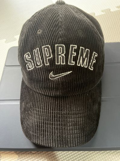Supreme / Nike Arc Corduroy 6-Panel "Black"