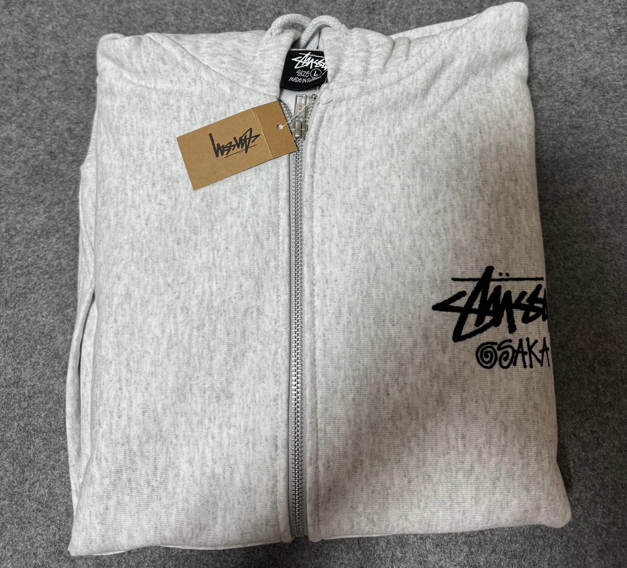 stussy osakaジップアップパーカ