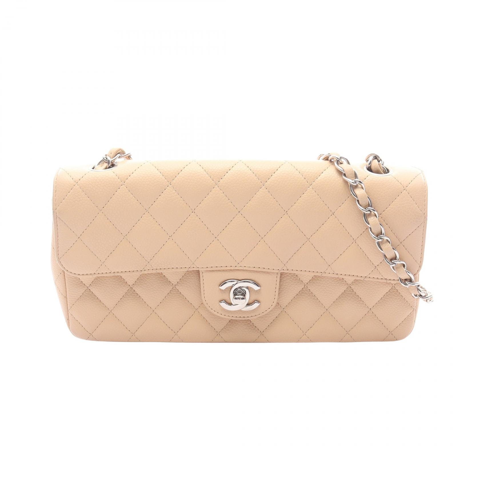 シャネル CHANEL マトラッセ イーストウエスト ショルダーバッグ バッグ カーフ(牛革) レディース ベージュ系 【中古】