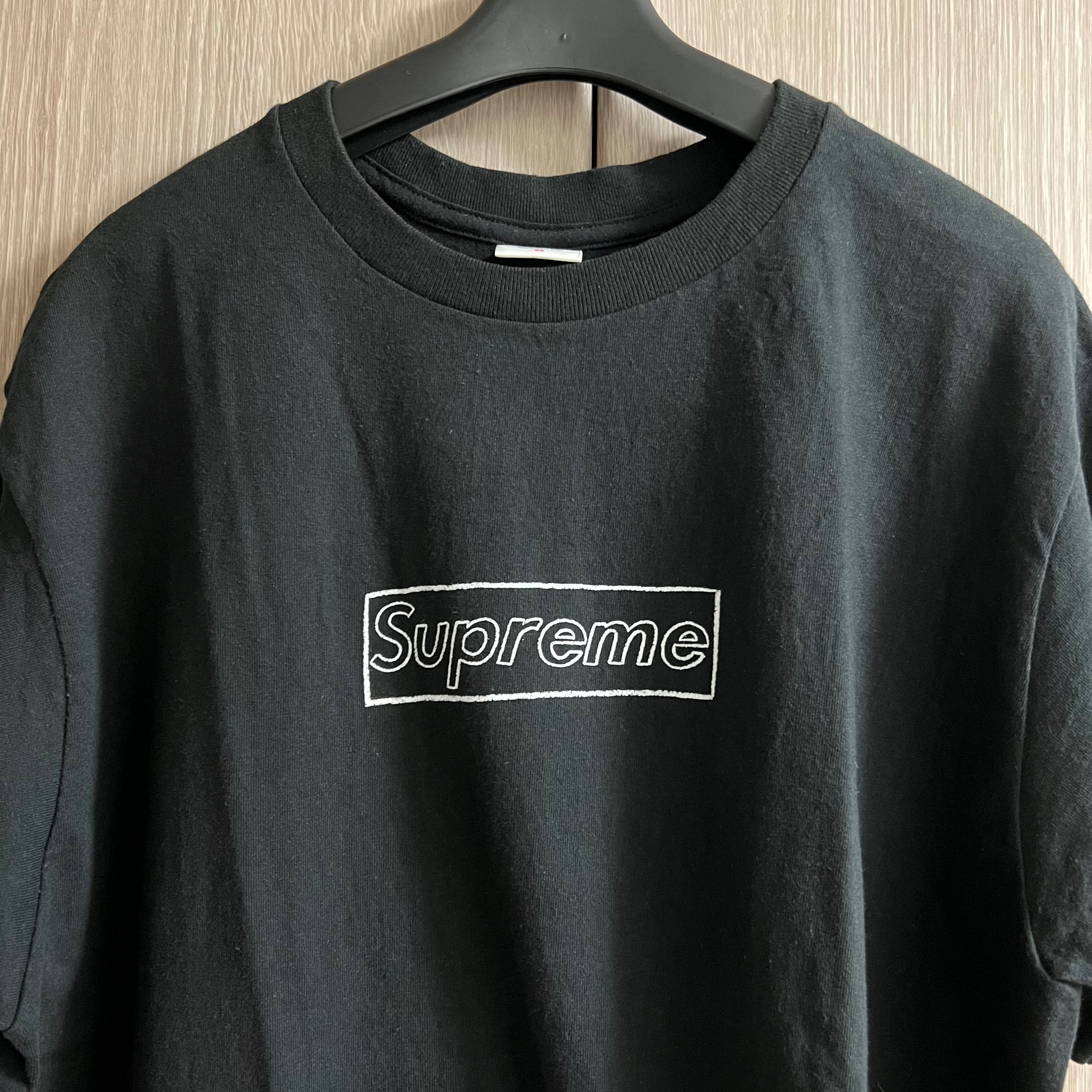 Supreme KAWS Chalk Logo Tee "Black"