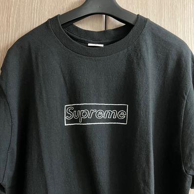 Supreme KAWS Chalk Logo Tee "Black"