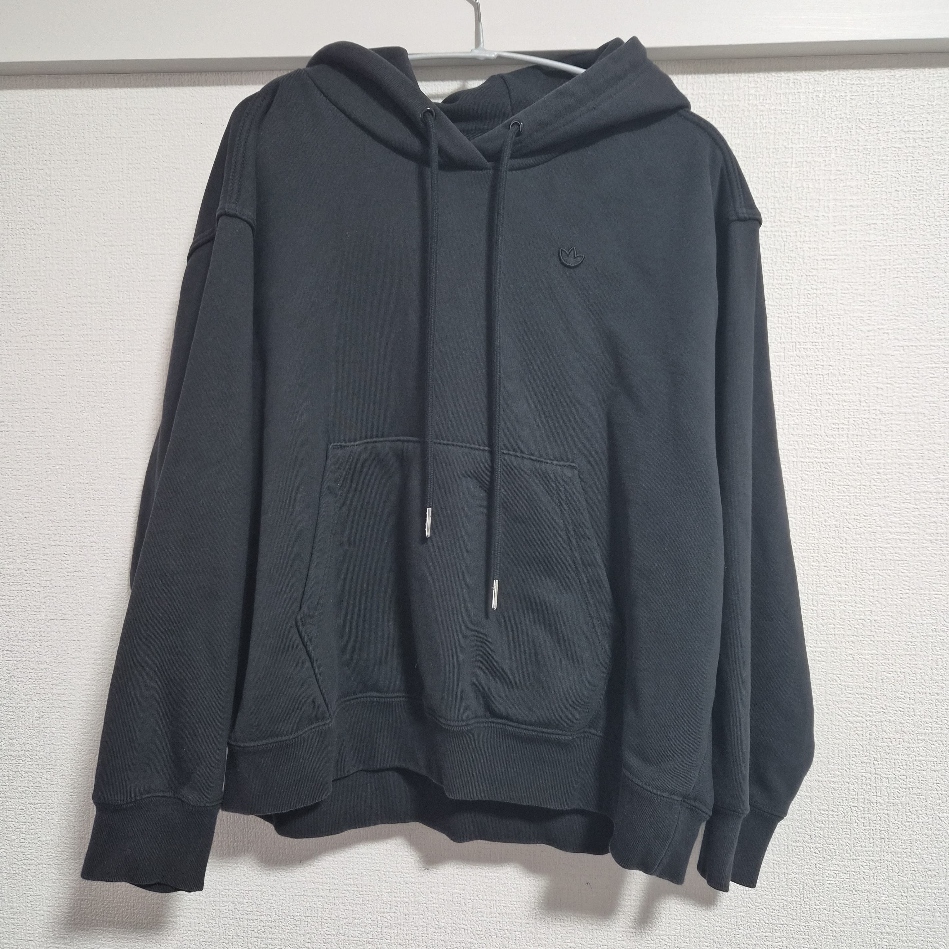 adidas Originalsアディダス オリジナルスアディカラー オーバーサイズ パーカー