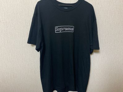 Supreme KAWS Chalk Logo Tee "Black"