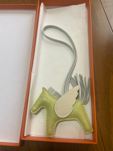 ロデオペガサス チャーム