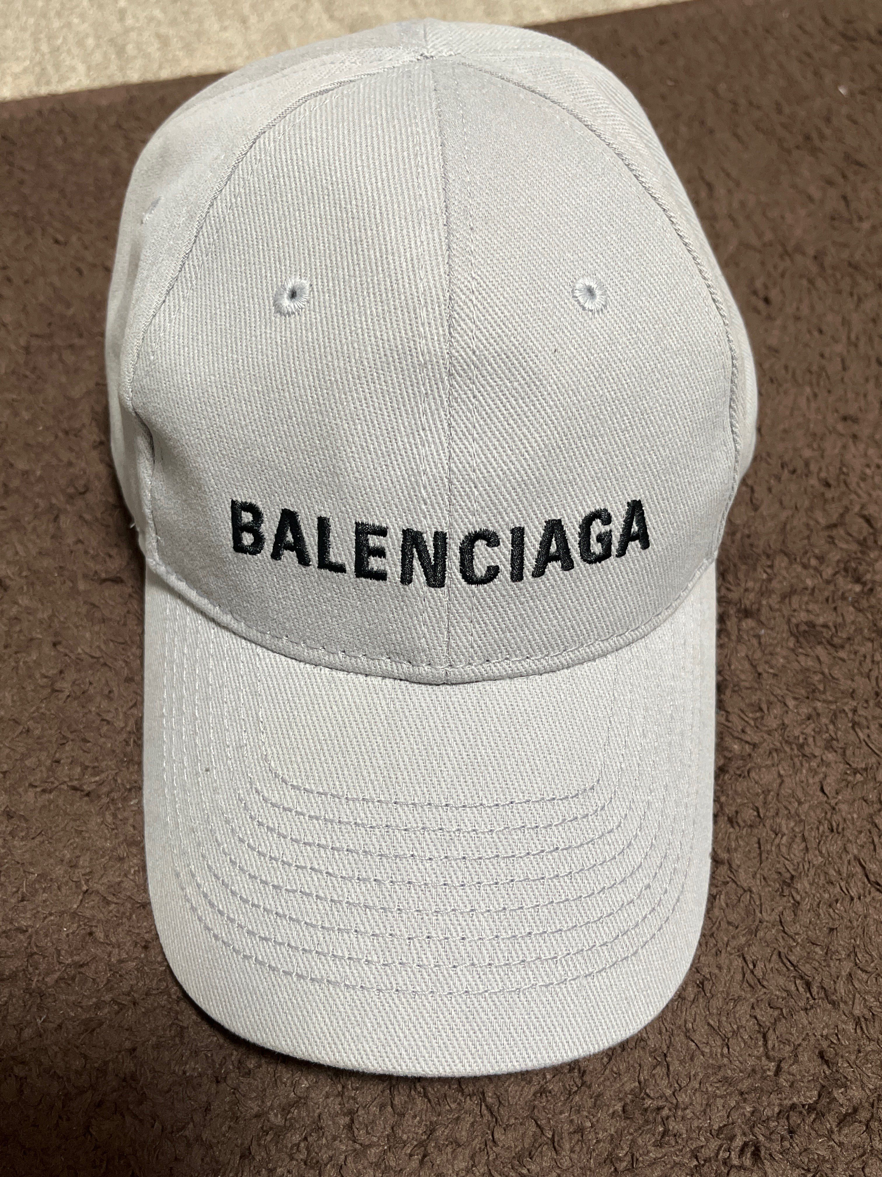 バレンシアガキャップ