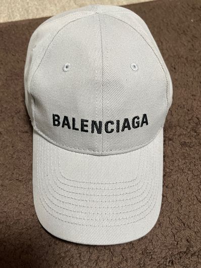 バレンシアガキャップ