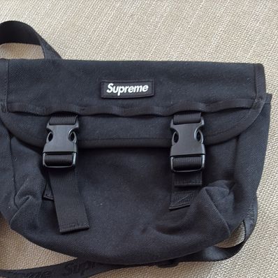 Supreme 25SS Mini Messenger Bag "Black"