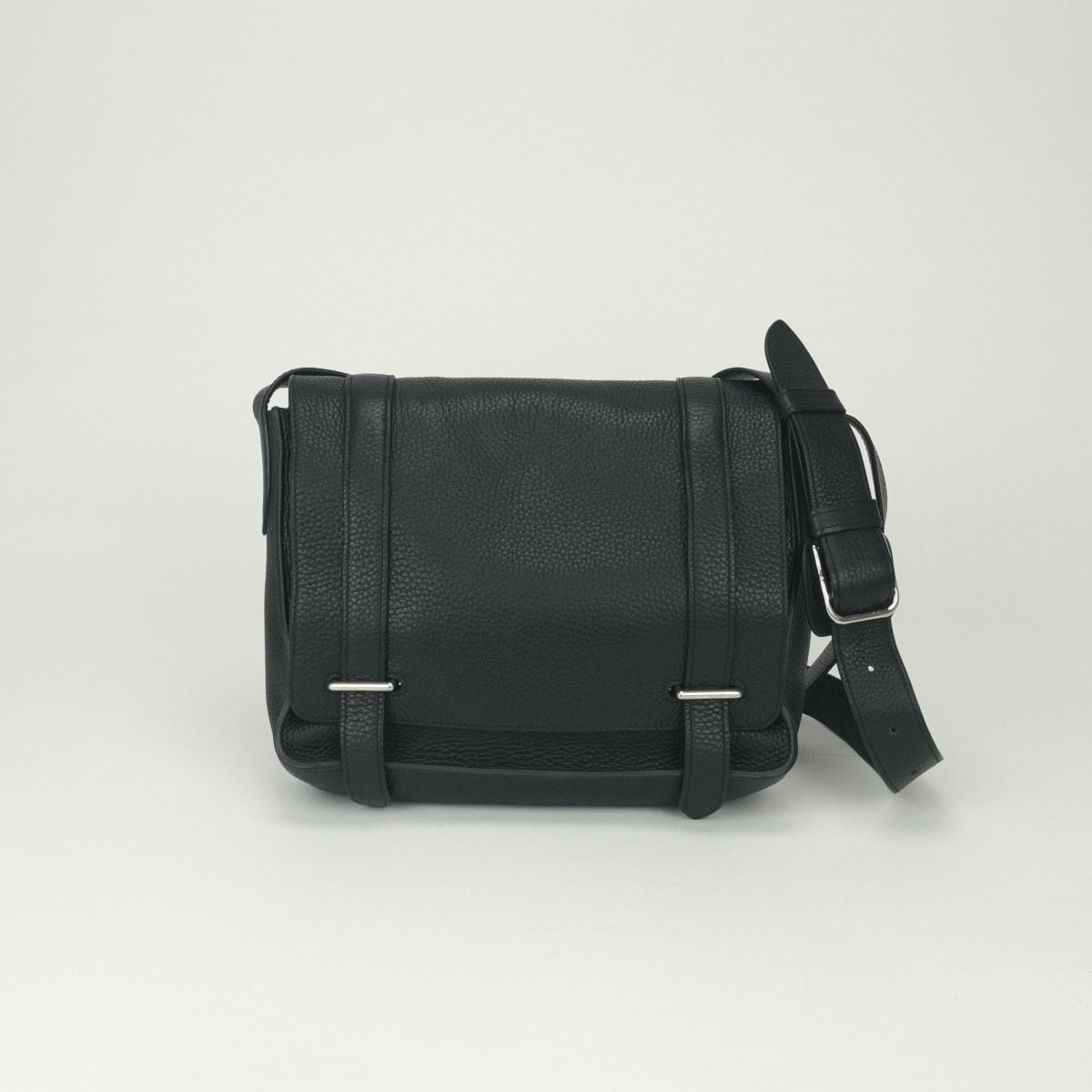 エルメス HERMES スティーブカポラル27 スティーブ カポラル27 バッグ ショルダーバッグ トリヨンクレマンス ノワール Noir ブラック Black 黒 シルバー メッセンジャーバッグ