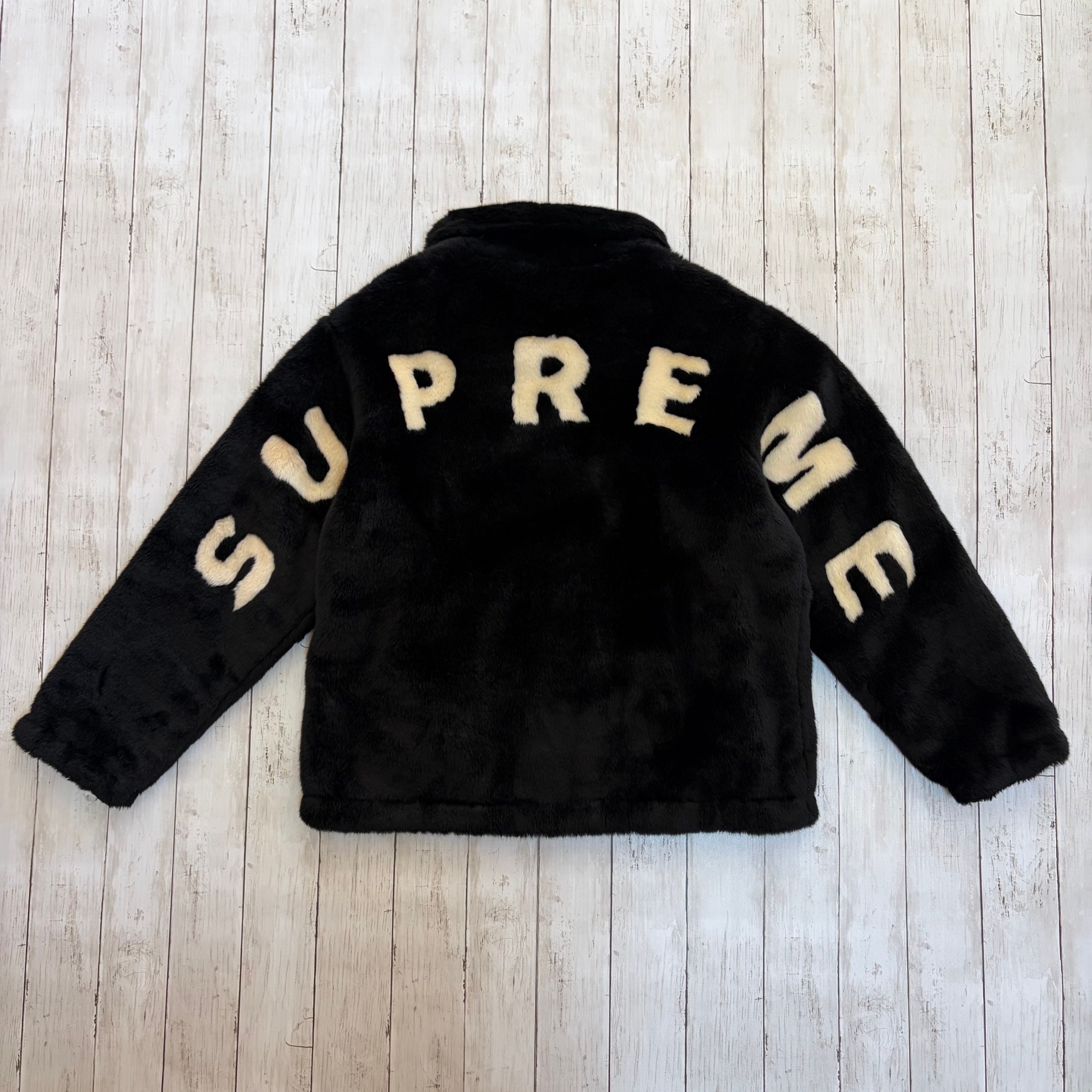Supreme Faux Fur Bomber Jacket "Black"