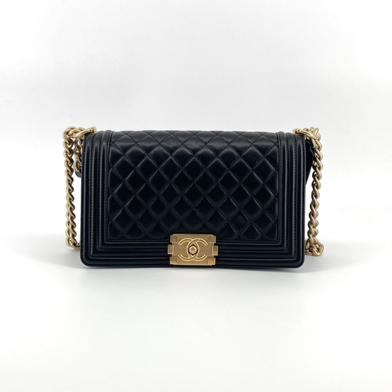 CHANEL(シャネル) マトラッセ ボーイシャネル 2way 24番台 チェーン ゴールド金具 A67086 ショルダーバッグ ブラック