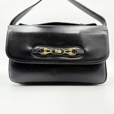 CELINE(セリーヌ)馬車金具 ヴィンテージ ショルダーバッグ レザー ブラック ゴールド金具